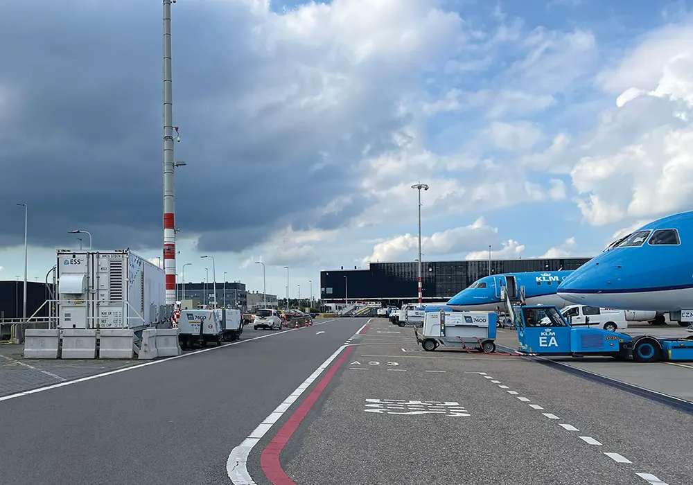 Ess iron flow batteries installed at schiphol airport in amsterdam